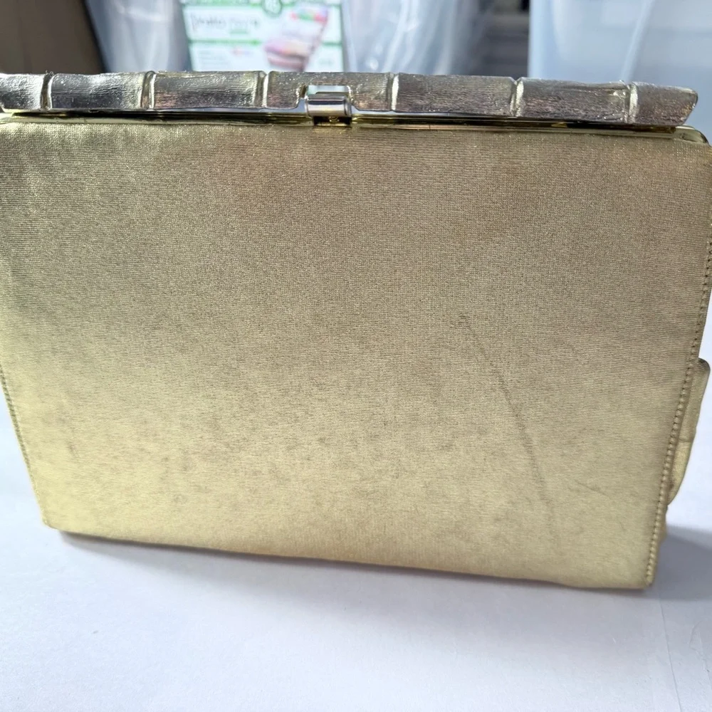 Elegant Gold Women's Gloves‎ and Clutch Set 1960's Era.